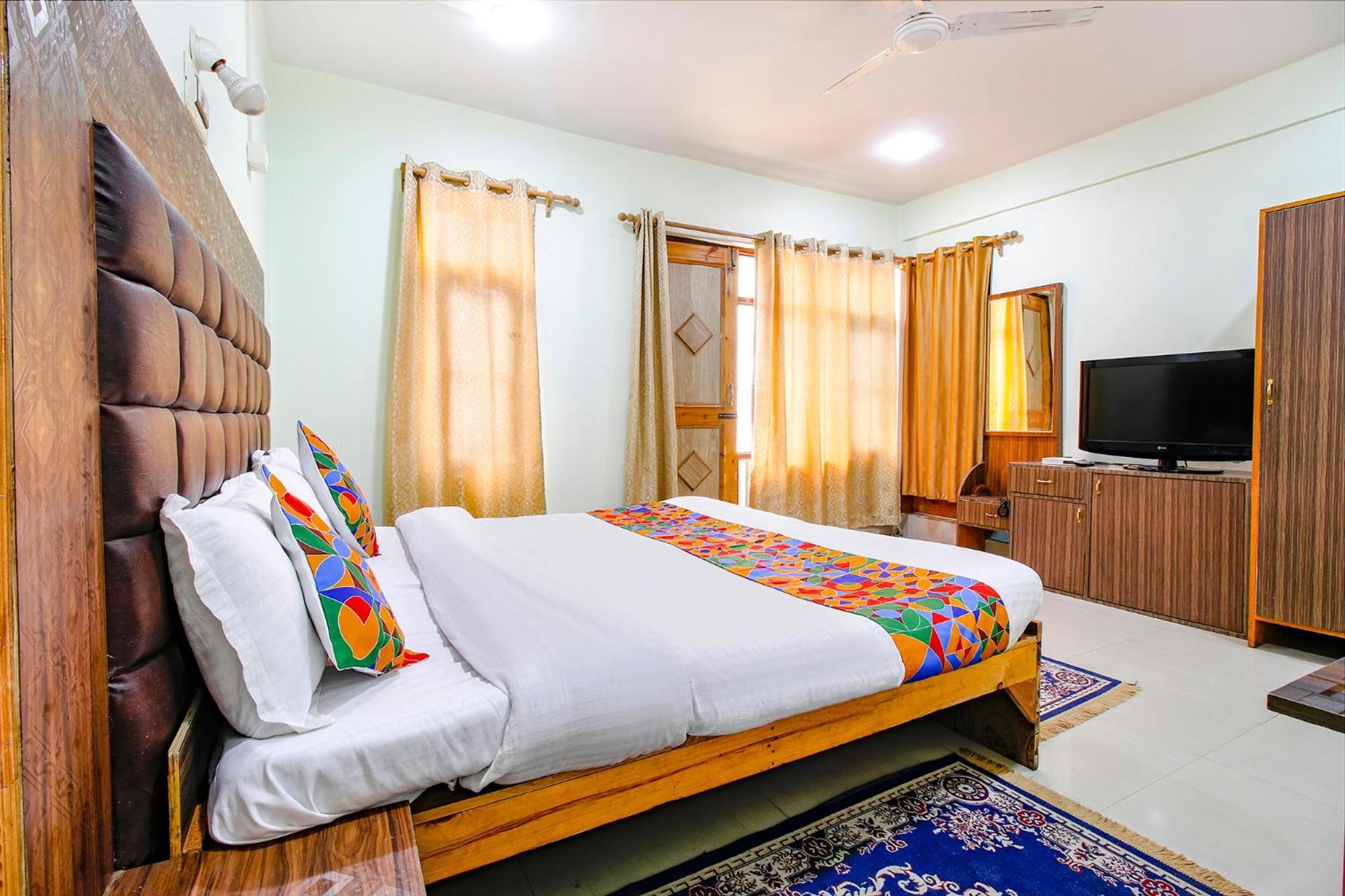Fabhotel Grand Comforts Haidarpur Buitenkant foto